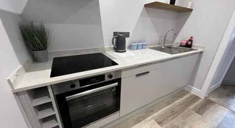 The Studio Castle Lane Apartment in Bournemouth