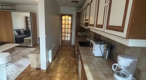 F2 avec Terasse, Parking gratuit Apartment in Montigny-le-Bretonneux