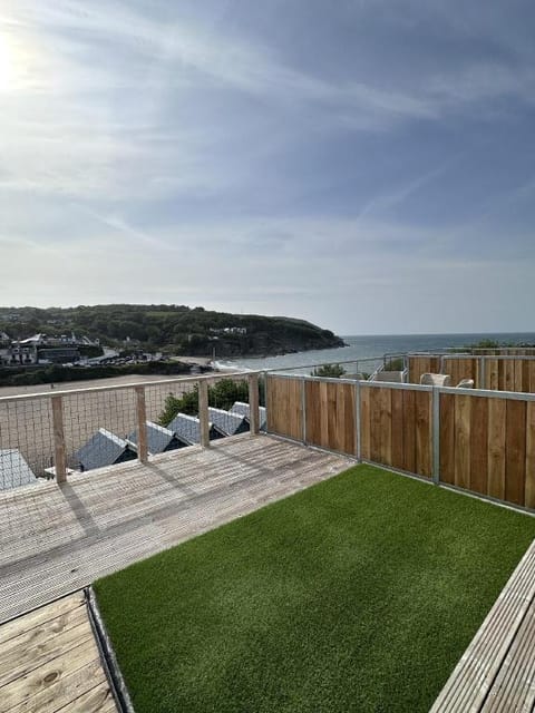Swn Y Mor (Sound of the Sea) by Aberporth Beach Holidays Apartment in Wales