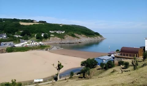Pabell Pren Glamping by Aberporth Beach Holidays Luxury tent in Wales