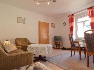 Comfortable Apartment in Ediger-Eller Eifel near Town Centre Apartment in Ediger-Eller