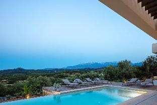 Villa Aglaea | Saltwater Pool & Amazing Seaview! Villa in Crete