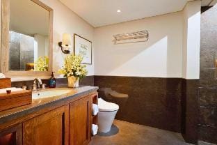 The Royal Niscala 10 BR Private Pool Villa ZN57 Villa in Kuta Selatan