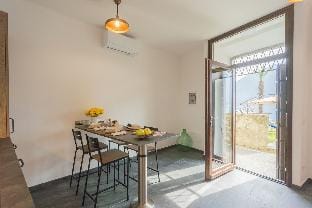 Cozy Nest on the lake Apartment in Tremezzo