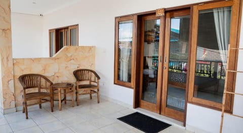 Kayuma Catu Canggu Hotel in North Kuta