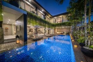 Balimu Seminyak | 3BR Pool Villa w/ Terrace Garden Villa in Kuta
