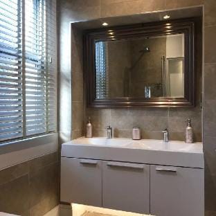 Lovely Central Bath House- with Parking Vacation rental in Bath