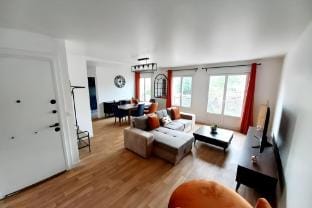 Stains - L'Avenir A Apartment in Île-de-France