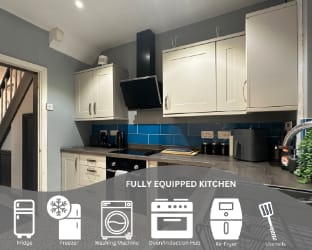 Wigan|3BED|8Guests|Driveway|EasyCentralAccess Vacation rental in Wigan