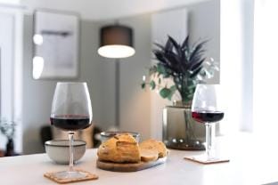 Urban Oasis by Keystone Apartment in Newport