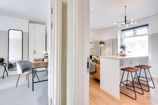 Urban Oasis by Keystone Apartment in Newport