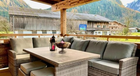 Chalet in Sulzau near Wildkogel Ski Arena Apartment in Salzburgerland