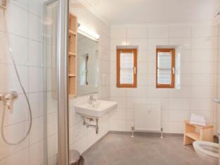 Apartment in Wald im Pinzgau near Ski Lift Apartment in Salzburgerland