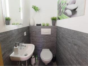 Holiday Home in Gonnersdorf near Badesee Vacation rental in Vulkaneifel