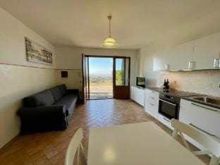 Apartment in Tuscany near Montecatini Golf Club Apartment in Emilia-Romagna