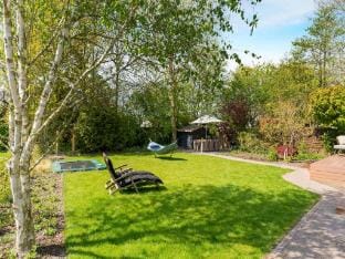 Luxury chalet near Ouddorp with garden Vacation rental in South Holland (province)