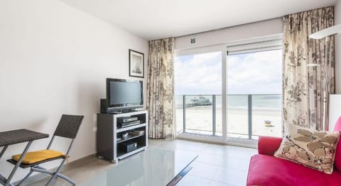 Beautiful apartment on the sea wall Apartment in Bruges