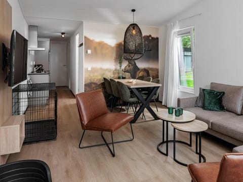 Lodge in Schaijk with Enclosed Garden Hotel in Limburg (province)