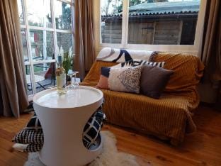 Tranquil chalet in Geel with garden Vacation rental in Flanders