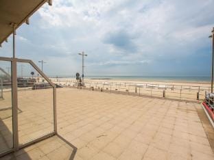 Apartment with terrace on the seafront promenade Apartment in Middelkerke