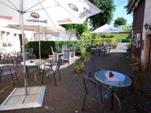 Apartment in Meisberg with In-house Catering Apartment in Vulkaneifel