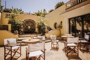 Sorrento Luxe 3 Bedroom Villa with Jacuzzi&Parking Villa in Sorrento
