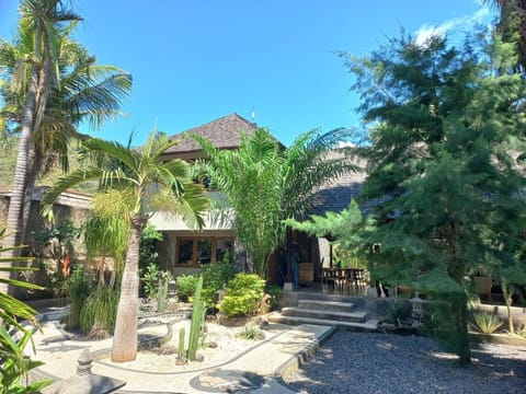 Villa del Mar, Amed, Bali Villa in Abang