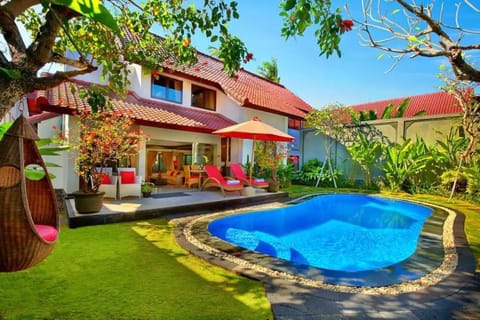 Villa Alysha Seminyak Hotel in Kuta