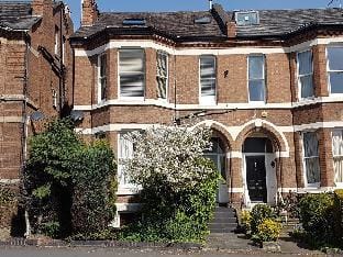 Warwick Place Serviced Apartment Apartment in Royal Leamington Spa