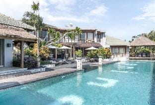 Special Price! 10BR Private Villa In Jimbaran Villa in Kuta Selatan