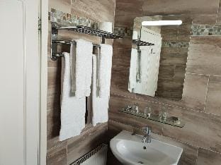 Avenue Road Serviced Apartment Apartment in Royal Leamington Spa