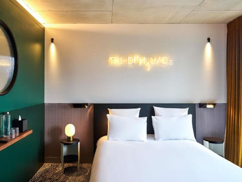 TRIBE Paris Clichy Hotel in Clichy