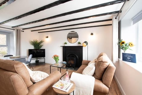 Northern Hideaways Castle Hill View, Bellingham Hotel in Seahouses