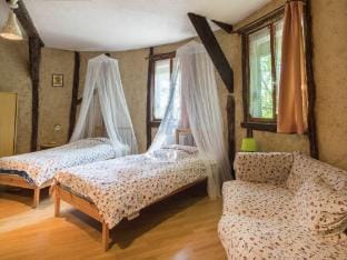 Unique troglodyte house in the Valley Vacation rental in Centre-Val de Loire