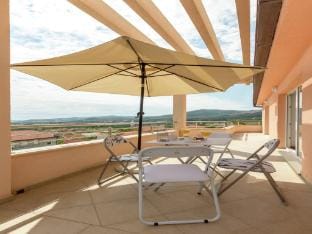 Modern Stay in Kastel Stari Apartment in Šibenik-Knin County, Croatia