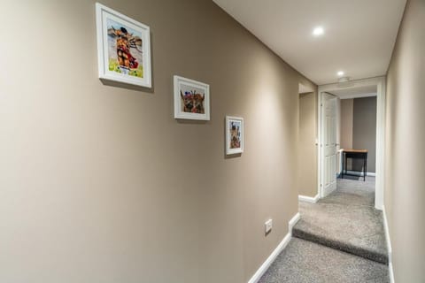 Broom Cottage   Apartment in Lanark