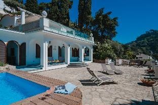 Villa La Baika by MyVillaCollection Villa in Capri