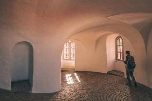 Bedroom Flat in Trendy Area Apartment in Frederiksberg