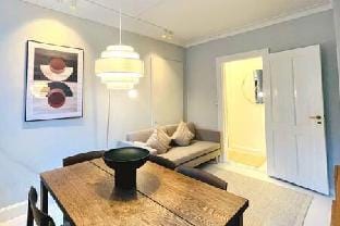 Amazing Flat in Urban Neighborhood Apartment in Frederiksberg