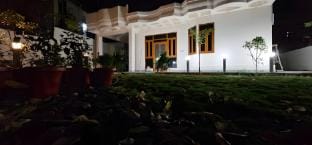 Kaushik House - Luxury Garden Villa Villa in Jaipur