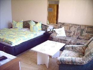 to the beach Comfortable holiday residence Vacation rental in Lubmin