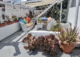 Cycladic Studios 2 pleasure 3 Person Apartment in Perissa