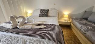 Cycladic Studios 1 pleasure Person 2 Apartment in Perissa