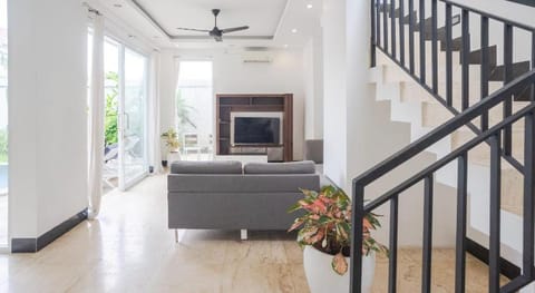 Villa Blue Margarita Canggu Hotel in North Kuta