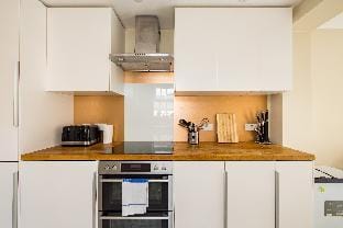 Charles Hope Salisbury Residence Apartment in Salisbury