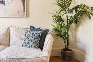 Charles Hope Salisbury Residence Apartment in Salisbury