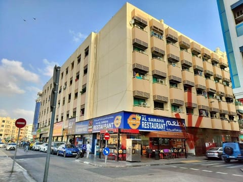 Rovers Boys Hostel Dubai Near Gold Souq Metro Hotel in Dubai