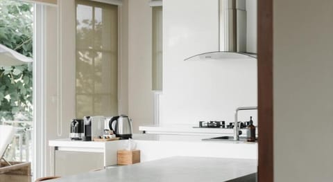 Kula Kara Villas Bingin, Uluwatu Hotel in Bali