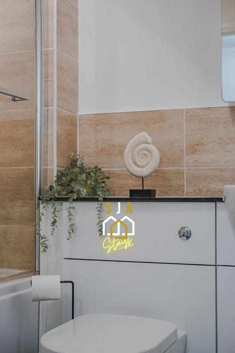 Bloomfield Residence - SJA Stays - Modern 2 Bed Apartment Apartment in Aberdeen