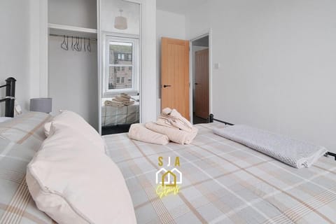 Dee Street Stay - SJA Stays - Modern 2 Bed Apartment Apartment in Aberdeen